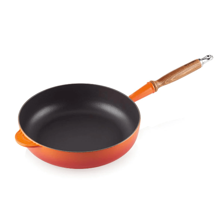 frigideira_cabo_madeira_laranja_le_creuset