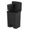 lixeira_trium_com_pedal_preta_46_litros_ou_2 lixeira_trium_com_pedal_preta_46_litros_ou_2