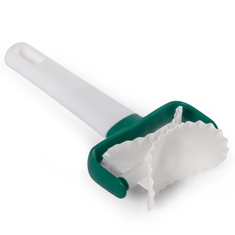 carretilha_redonda_para_massa_moda_do_chef_marcamix_42326_1 carretilha_redonda_para_massa_moda_do_chef_marcamix_42326_1