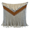 almofada_linho_cru_aplicacao_macrame_ocre_52cm_decortextil