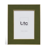 porta_retrato_madeira_verde_e_dourado_18x13cm_btc.png