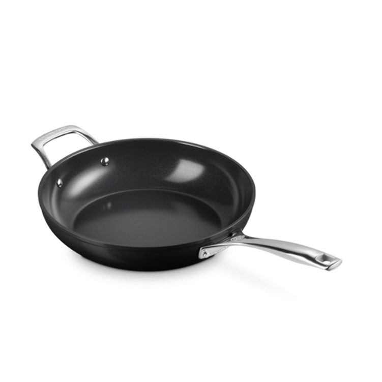 frigideira_funda_non_stick_ceramic_essential_le_creuset frigideira_funda_non_stick_ceramic_essential_le_creuset