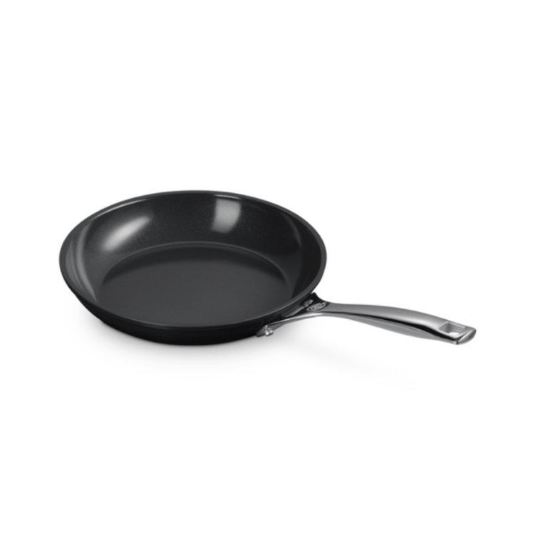 Frigideira_Rasa_Non_Stick_Ceramic_Essential_30Cm_Le_Creuset_46659--3- Frigideira_Rasa_Non_Stick_Ceramic_Essential_30Cm_Le_Creuset_46659--3-