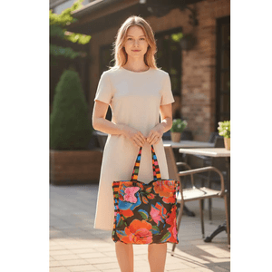 bolsinha_me_leva_estudante_rosas_pintadas_farm_3