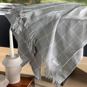 manta_bristol_cinza_xadrez_hedrons-3