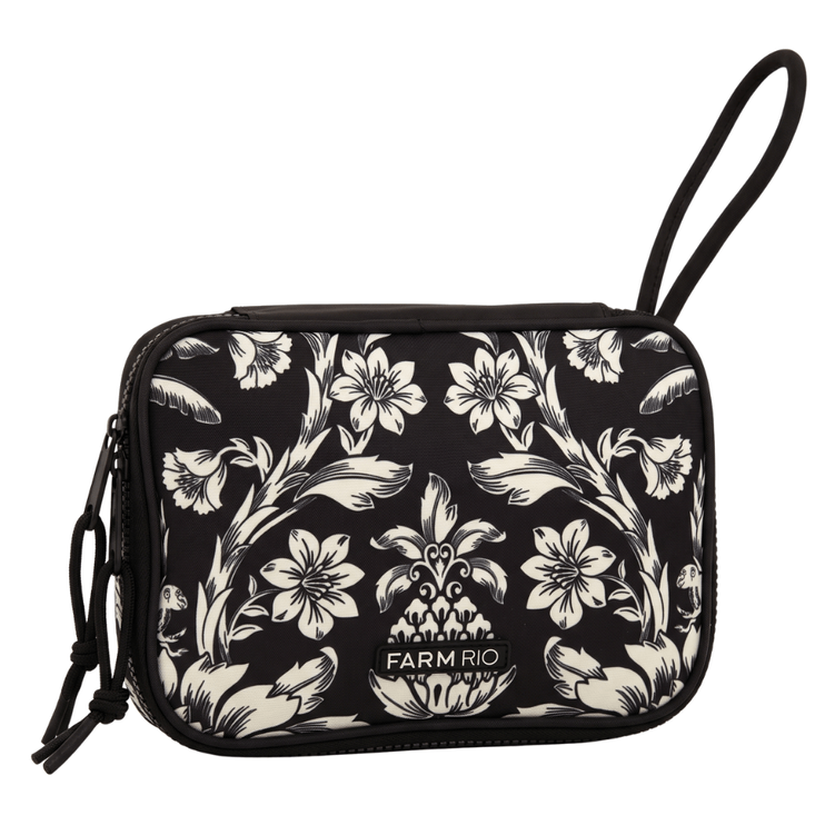 NECESSAIRE_XERO_FARM_GUANACASTE_FARM